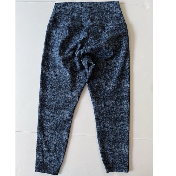 Peloton Cadence Blue Leggings Women’s Wide Waistband High rise Cropped Stretch - Picture 2 of 9